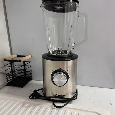 公寓 Bratti's Near Center And Mother Teresa Airport 地拉那