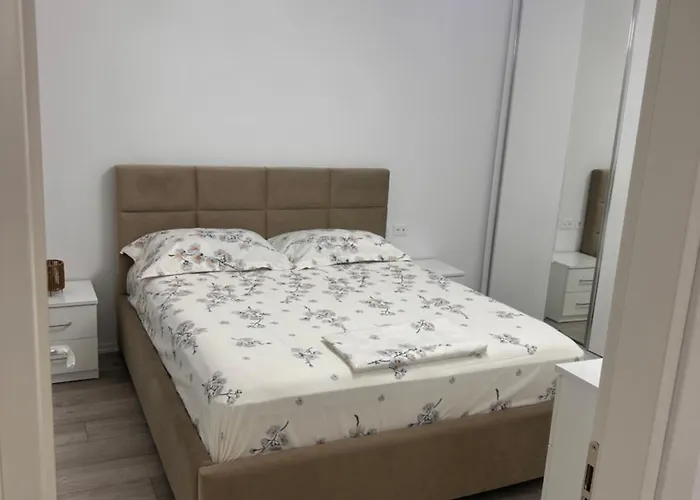 Apartment Bratti's Near Center And Mother Teresa Airport *