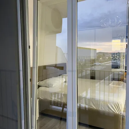 Apartment Bratti's Near Center And Mother Teresa Airport