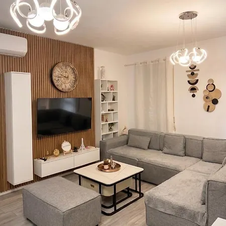 Apartament Tirana, Beautifull Near Mother Teresa Int Airport