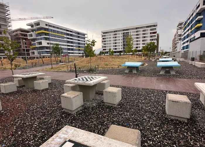 아파트 Tirana, Beautifull Near Mother Teresa Int Airport *